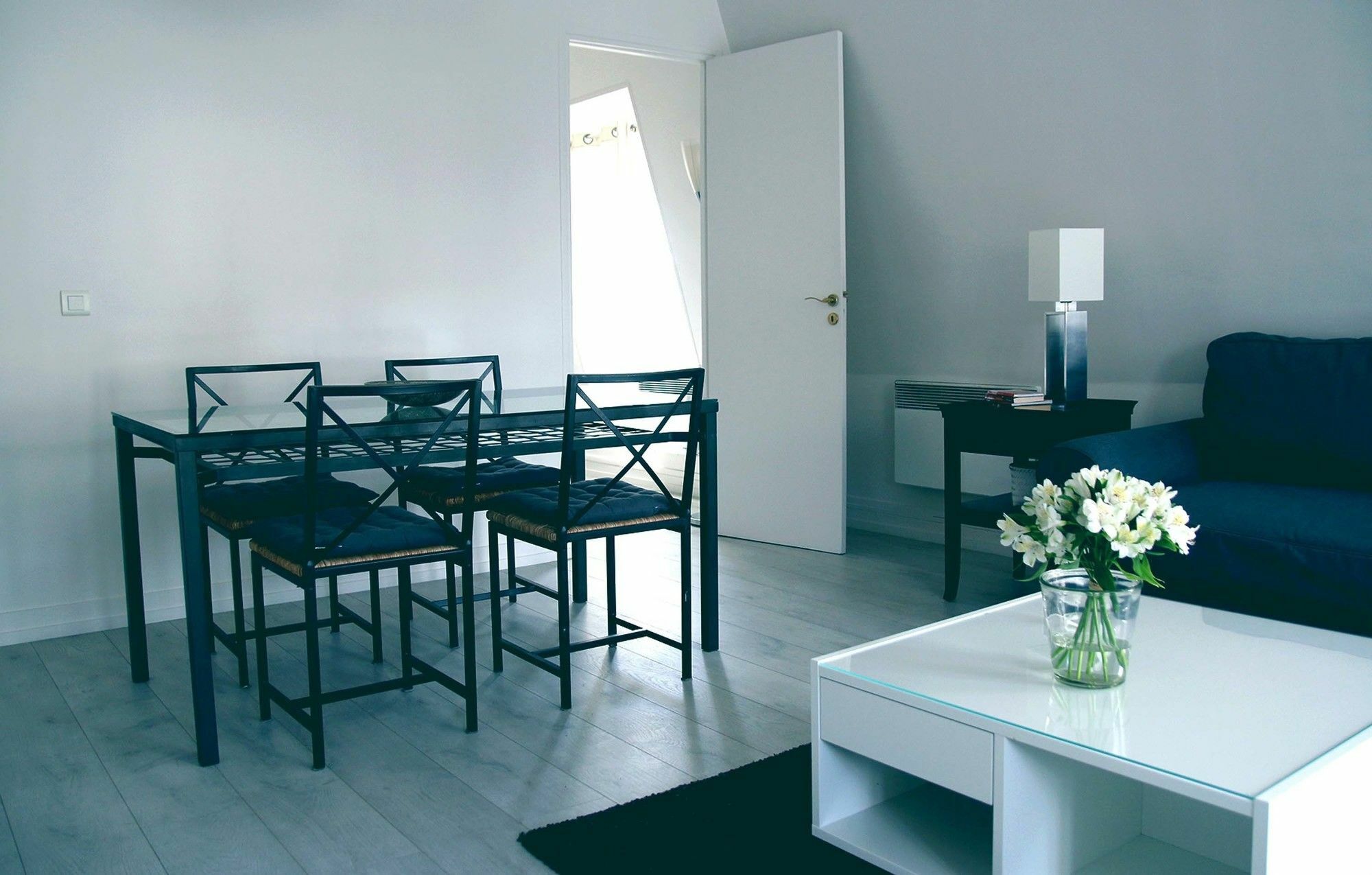 Rue De Ponthieu Central Furnished Apartment Paris Dış mekan fotoğraf
